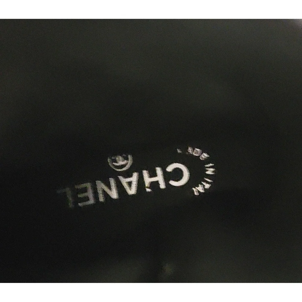 CHANEL coa high